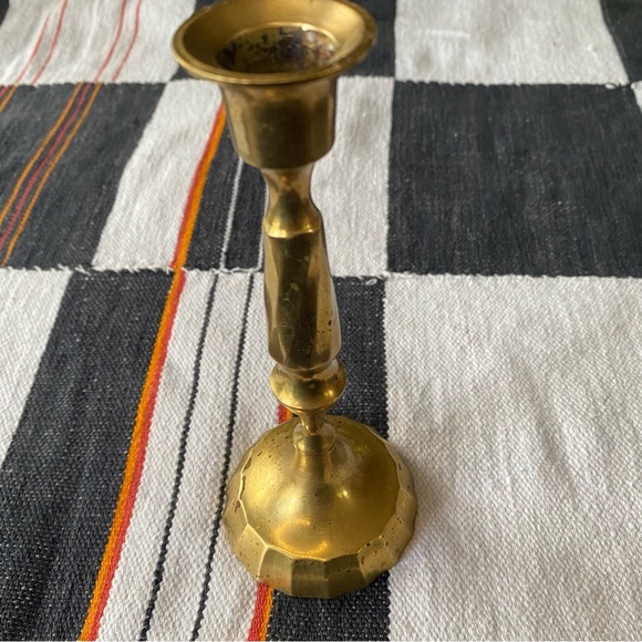 Vintage Solid Brass Candlestick Holder. Medium size. - Picture 2 of 13